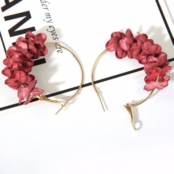 'In Bloom' Floral Flower Petal Large Hoop Earrings - Picture 2 of 8